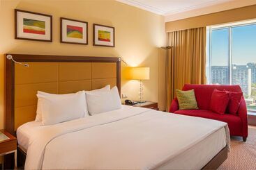 ホテル Hilton Warsaw City