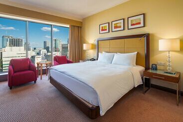 ホテル Hilton Warsaw City