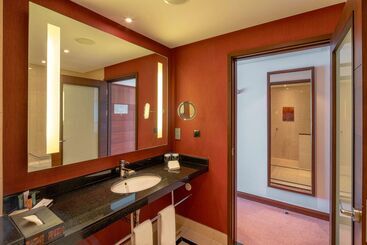 ホテル Hilton Warsaw City