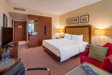 ホテル Hilton Warsaw City