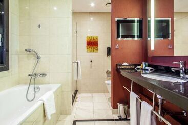 ホテル Hilton Warsaw City