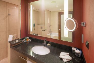 ホテル Hilton Warsaw City