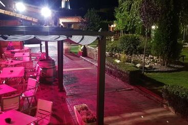 هتل Spa Puerta Vadinia