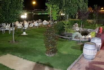 هتل Spa Puerta Vadinia