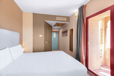هتل Ibis Ouarzazate Centre