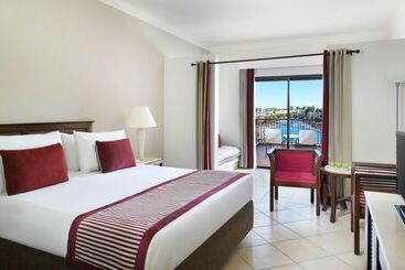 هتل Jaz Belvedere Resort