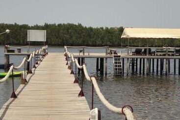 هتل Keur Saloum