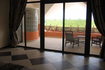 هتل Keur Saloum