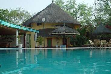 هتل Keur Saloum