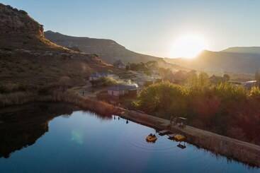 هتل Kiara Lodge