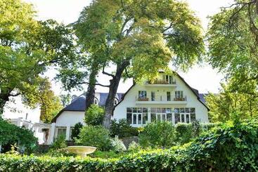 Le Franschhoek Hotel & Spa By Dream Resorts