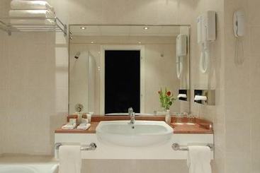 هتل Ledger Plaza N'Djamena