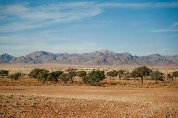 هتل Namib Desert Lodge