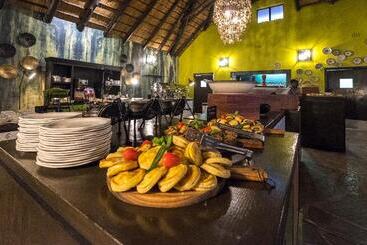 هتل Namib Desert Lodge
