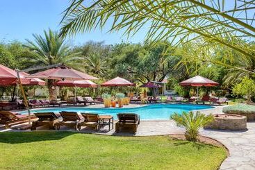 هتل Namib Desert Lodge