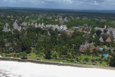هتل Neptune Paradise Beach Resort & Spa   All Inclusive