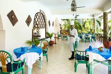 هتل Neptune Paradise Beach Resort & Spa   All Inclusive