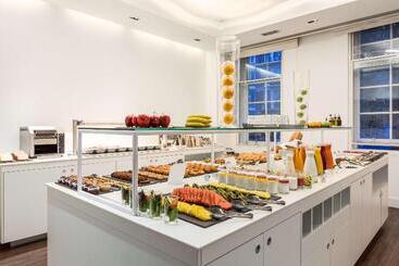 هتل Nh London Kensington