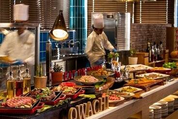 Oriental Hotel Okinawa Resort & Spa