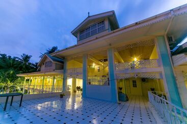هتل Palm Beach