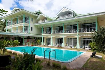 هتل Palm Beach
