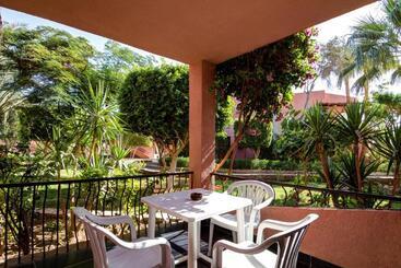 هتل Eagles Paradise Abu Soma Resort