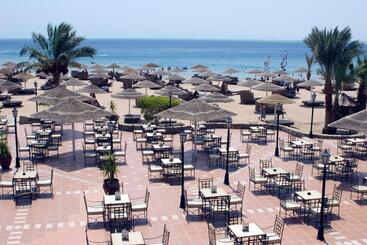 هتل Eagles Paradise Abu Soma Resort