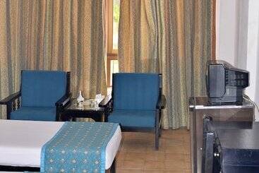 هتل Eagles Paradise Abu Soma Resort