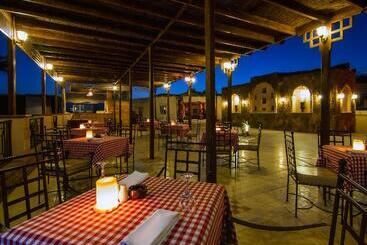 هتل Eagles Paradise Abu Soma Resort