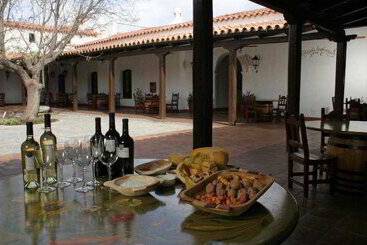 هتل Patios De Cafayate