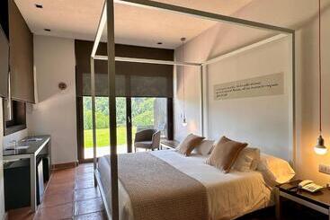 هتل Rural Spa Resguard Dels Vents