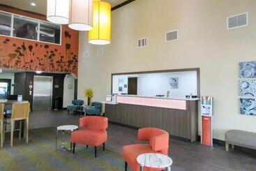 هتل Sleep Inn & Suites Ft. Lauderdale International Airport