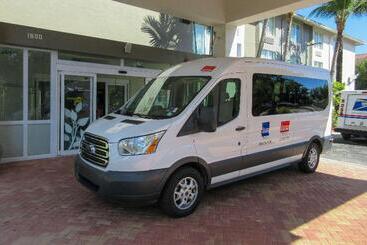 هتل Sleep Inn & Suites Ft. Lauderdale International Airport