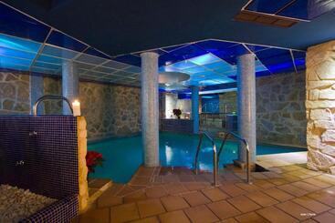 Spa Villa De Mogarraz - Могаррас