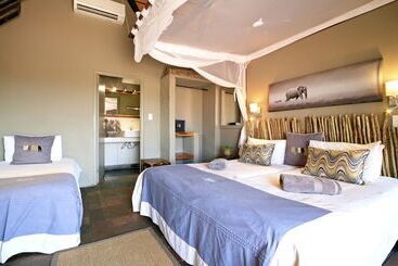 Hotel Twyfelfontein Country Lodge
