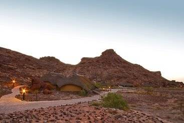 Hotel Twyfelfontein Country Lodge