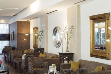 In Hotel Belgrade