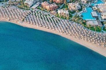 Jaz Makadi Saraya Resort