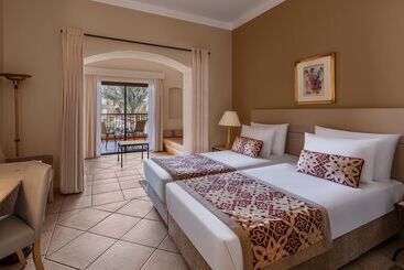 Jaz Makadi Saraya Resort