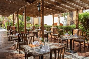 Jaz Makadi Saraya Resort