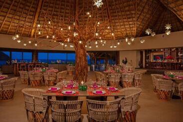 استراحتگاه Dreams Aventuras Riviera Maya   All Inclusive