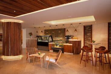 استراحتگاه Dreams Aventuras Riviera Maya   All Inclusive