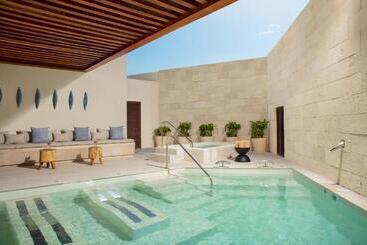استراحتگاه Dreams Aventuras Riviera Maya   All Inclusive