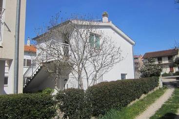 Apartments By The Sea Biograd Na Moru, Biograd   17298 - Biograd na Muro