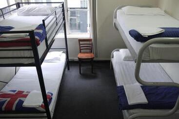 هاستل Maze Backpackers   Sydney