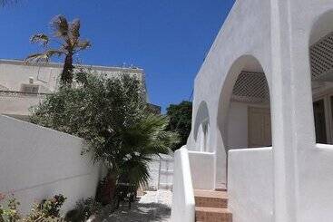 Anny Studios & Rooms Perissa Beach