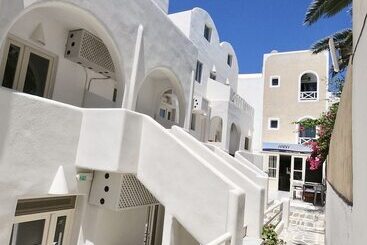 Anny Studios & Rooms Perissa Beach