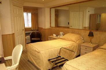 Clifton Park Hotel   Exclusive To Adults