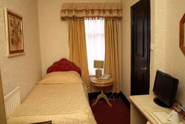 Clifton Park Hotel   Exclusive To Adults