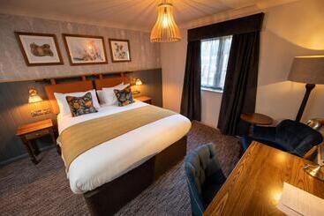Ely Hotel By Chef & Brewer Collection
